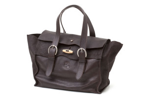Lady's Bag with flap.Art. 218Origin collectioncm  33x27x17